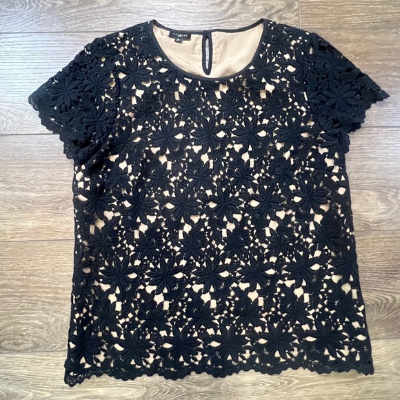 Talbots Women's Petite Lace Overlay Blouse, Black with tan, 8P, Short Sleeve - Picture 1 of 8